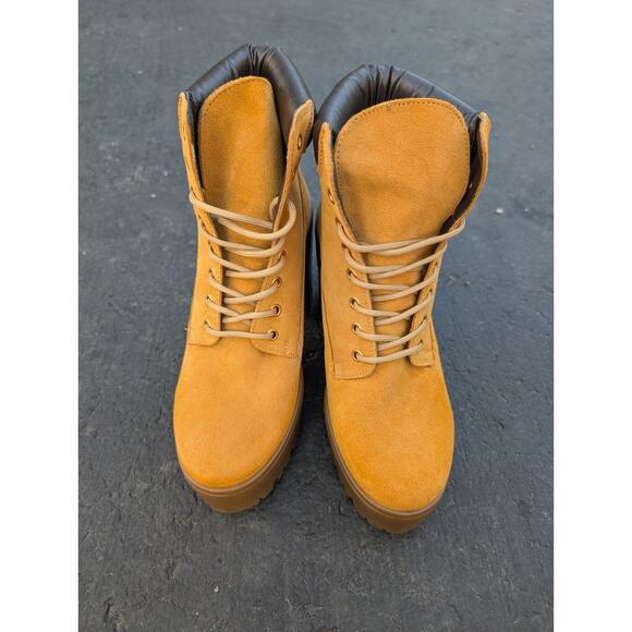 STEVE MADDEN TINDRA Tan Suede Leather Platform Lace up Boots Sz 9 Chunky Bratz - Picture 3 of 8